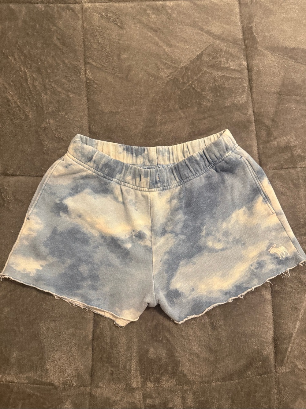 abercrombie kids Blue and White Tie-Dye Cloud Print Athletic Shorts